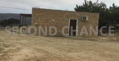 Second-Chance Πωλούνται δυο ημιτελής κατοικίες 100 τ.μ / κάθε κατοικία σε οικόπεδο 15.000,00 τ.μ στην Νήσο Γαύδο.